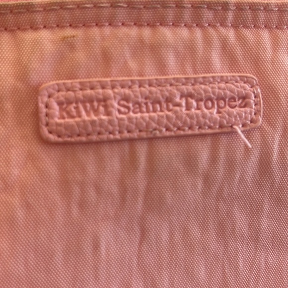 Kiwi Saint Tropez Pink Cosmetic Bag with Pleather Pink Handle -Silver Hardware - Picture 6 of 11